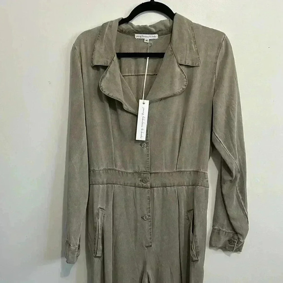 BNWT Young fabulous & Broke Jumpsuit size M - Picture 3 of 5
